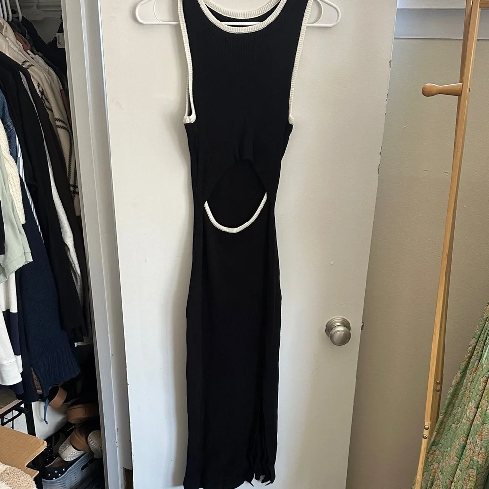 Black Cutout Tank Maxi Dress with Contrast Trim